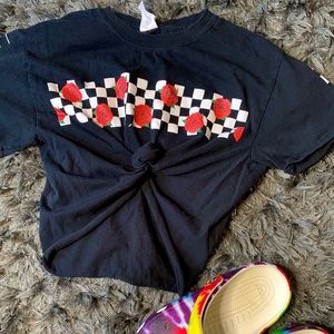 RUE 21 Crop Top T-Shirt 🌹